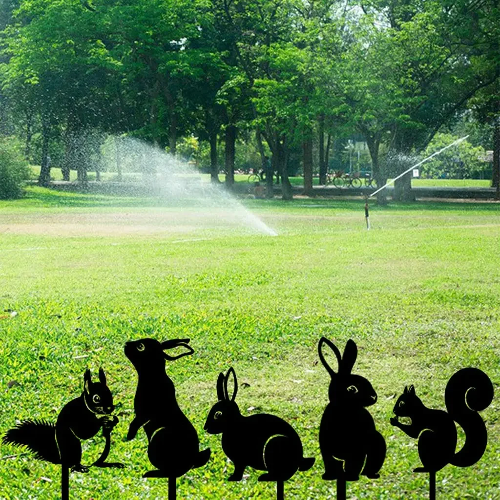 Hello Young Rabbit/Squirrel Figurines Hollow Dust Proof Wrought Iron Realistic Rabbits Sculpture Garden Decor Metal Home Outdoor
