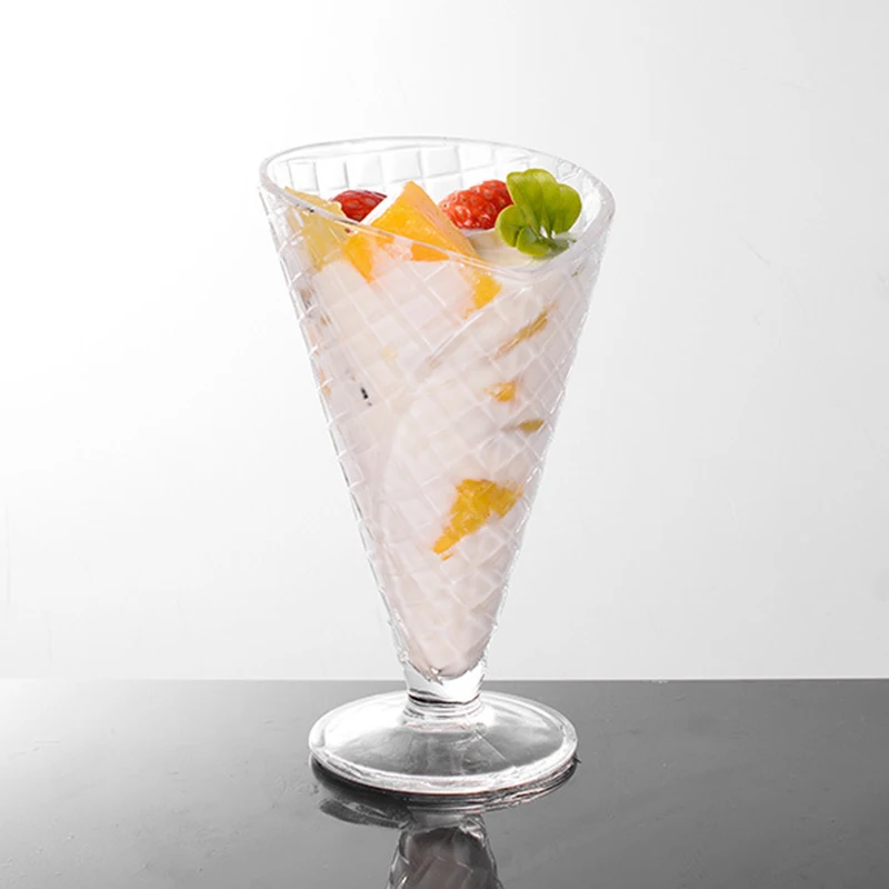 220ml Cocktail Glass Goblet Ice Cream Cup Grid Pattern Thickened Glass Large Capacity Luxury Gifts Transparent Beverage Cup