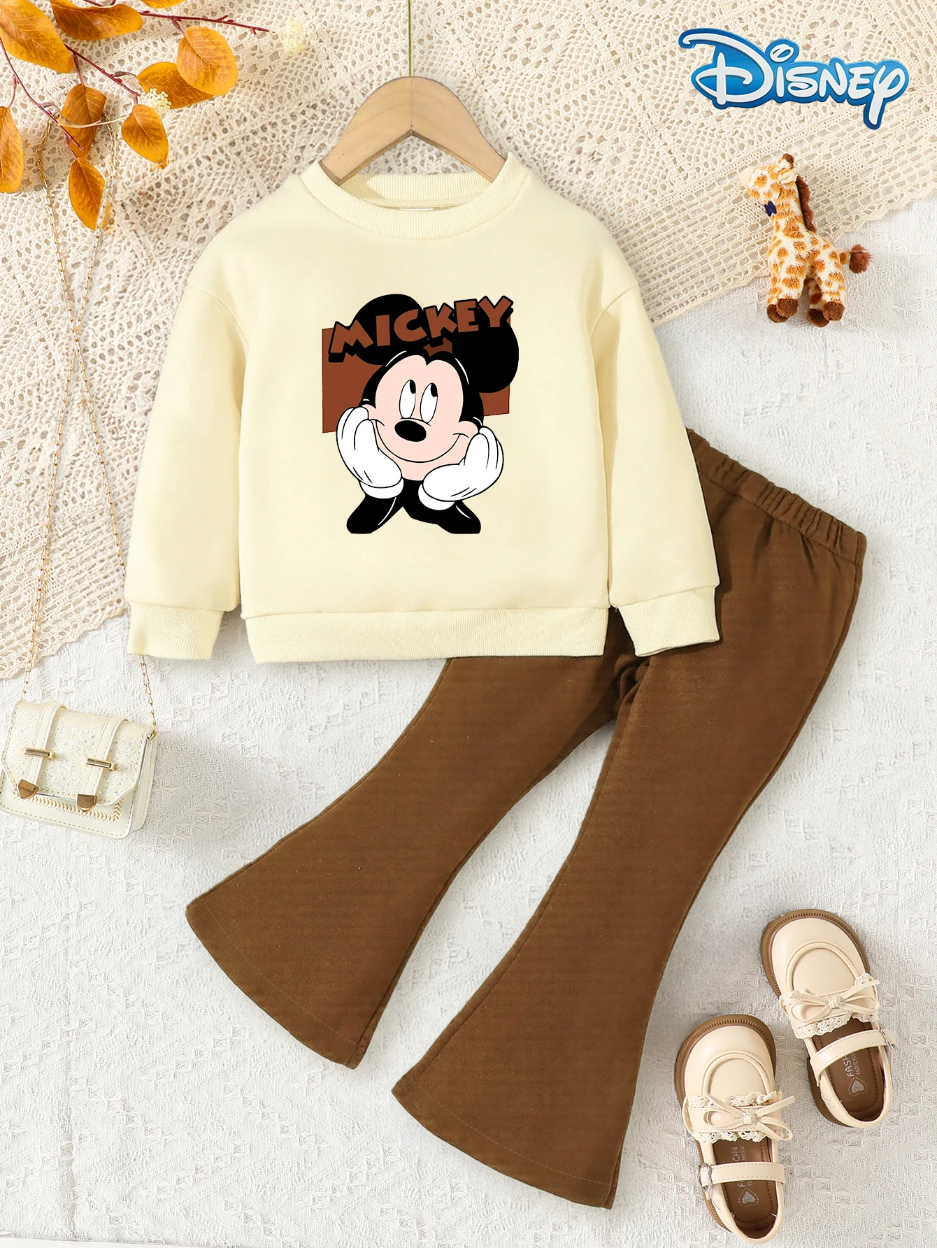 

【Officially Licensed】Disney Mickey Mouse 2-Piece Spring and Autumn Baby Girl Pants Set Cute Cartoon Mickey with Cheek Support and Adorable Expression Print Round Neck Long Sleeve Top + Elastic Waist Solid Color Flared Straight Pants Children's Outing Skin