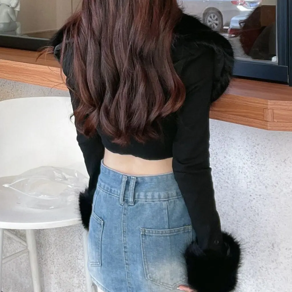 

Slim Fit Two-Piece Cardigan T-shirt Set with Wool Collar Long Sleeve Reverse Line Design Solid Color Base for Autumn