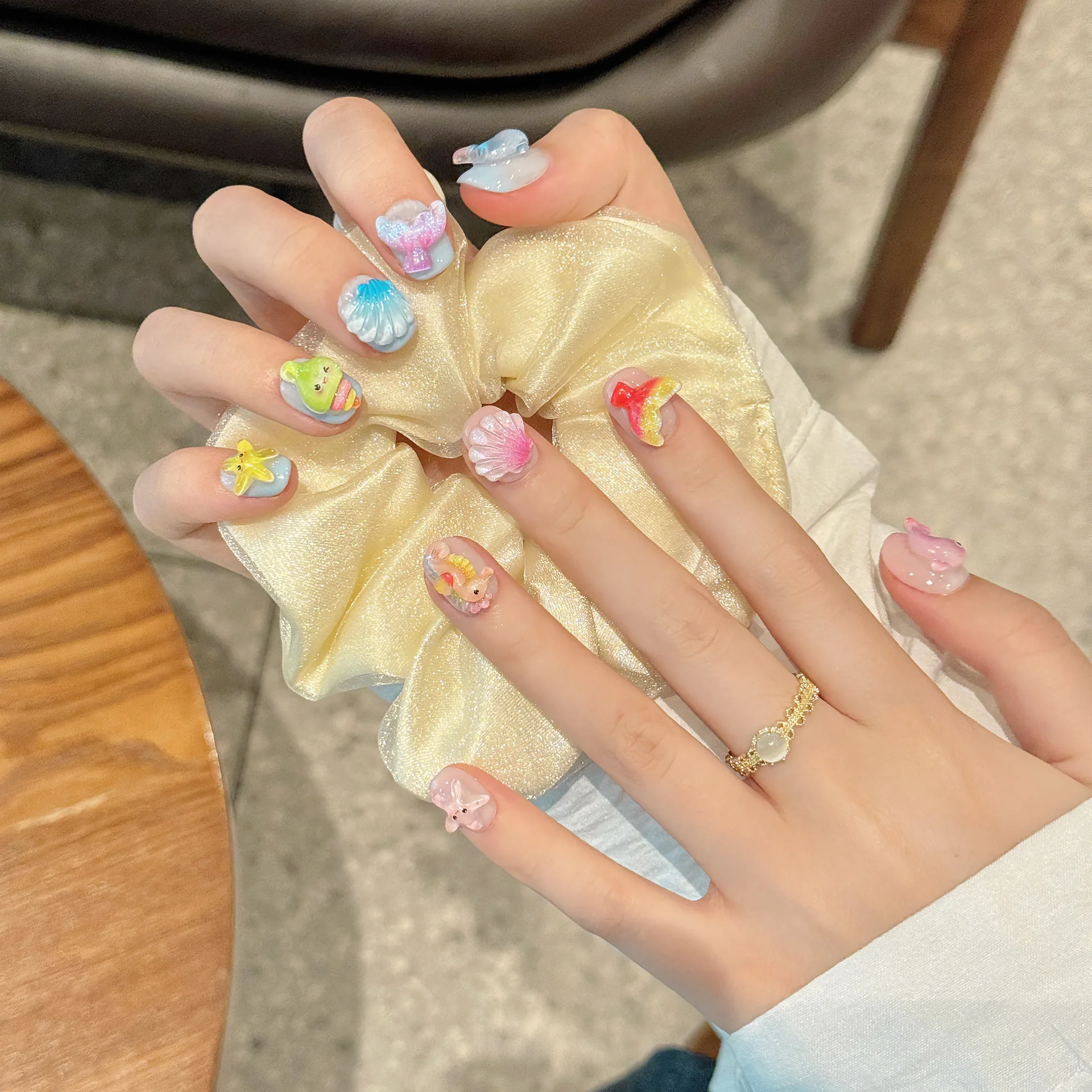 Handmade Press on Nails Ocean Seahorses Starfish Whales Fake Nails for Women Girl Wearable Cartoon Cute Shiny Short False Nails