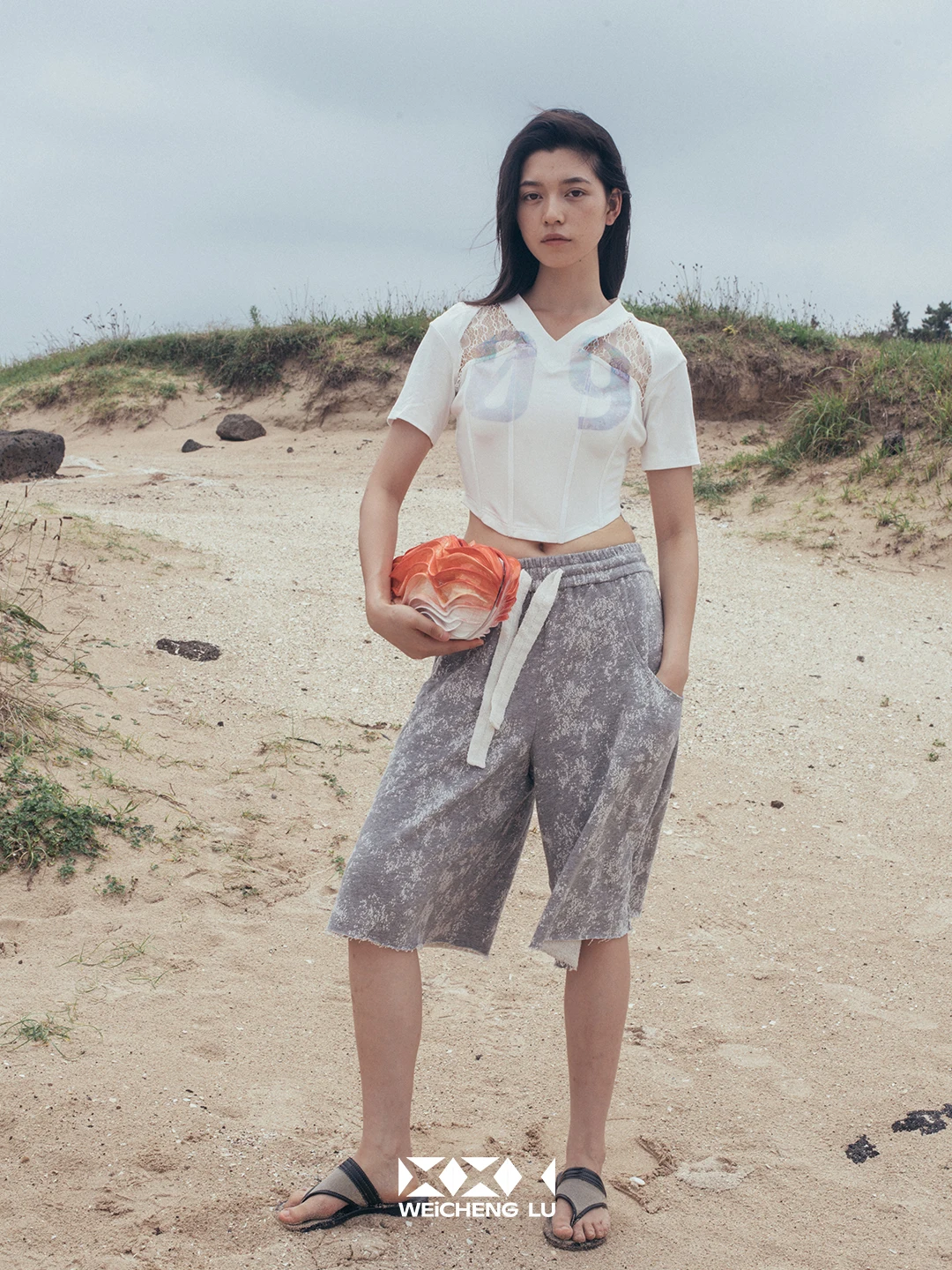 

Комплект WEiCHENG LU SS24: топ из кружева Fibone Spor, шорты из хлопка (шесть частей), летний женский комплект из хлопка V-ne ort Sve