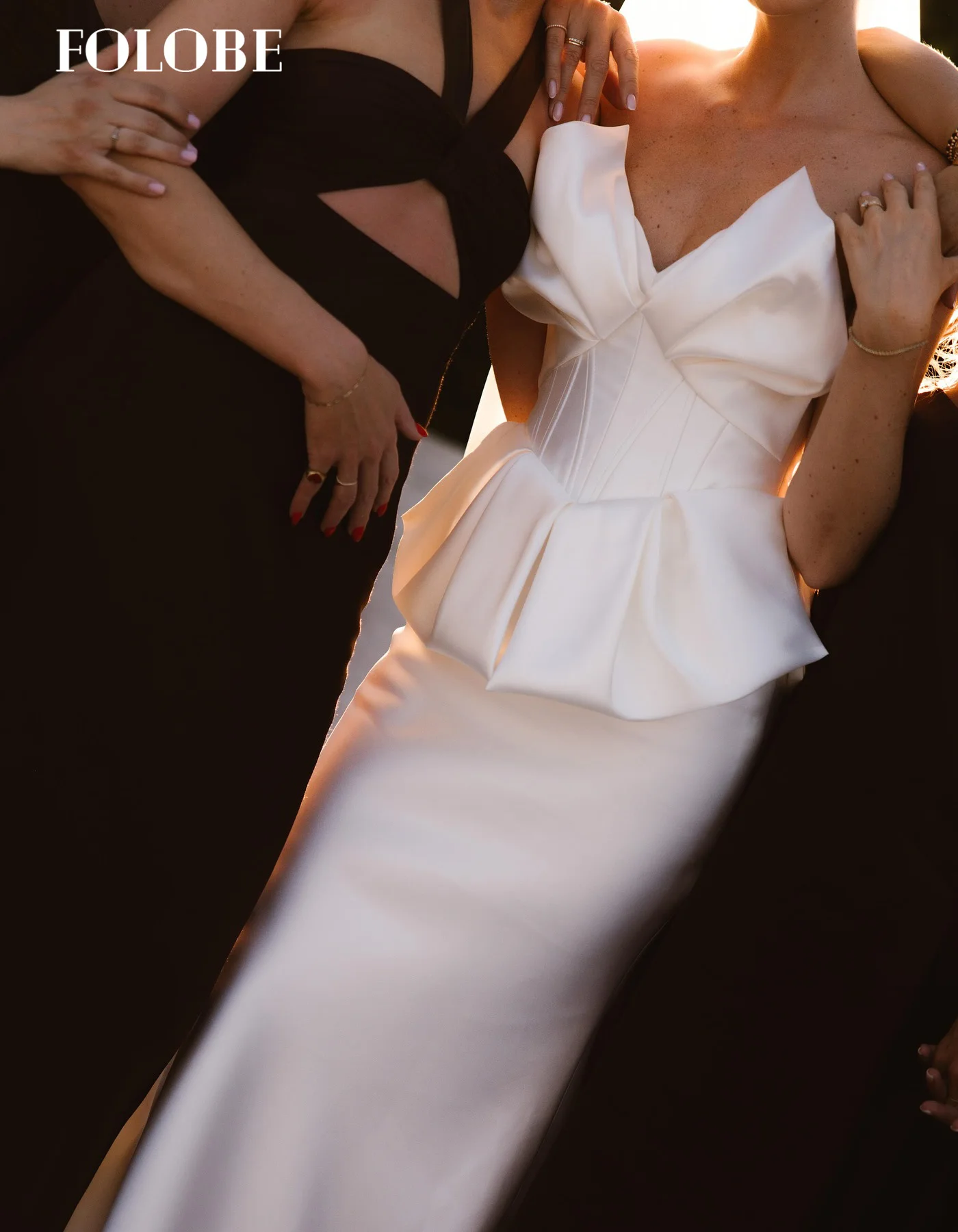 FOLOBE Bow sirène avec tache brillante robes de mariée plissées balayage Train robe de mariée vestidos de noche personnalisé