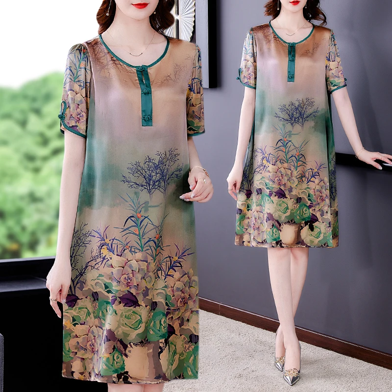 فستان نسائي صيفي جديد موديل 2023 قصير الأكمام مطبوع برقبة مستديرة فضفاض من Cheongsam ضيق الطول متوسط الطول