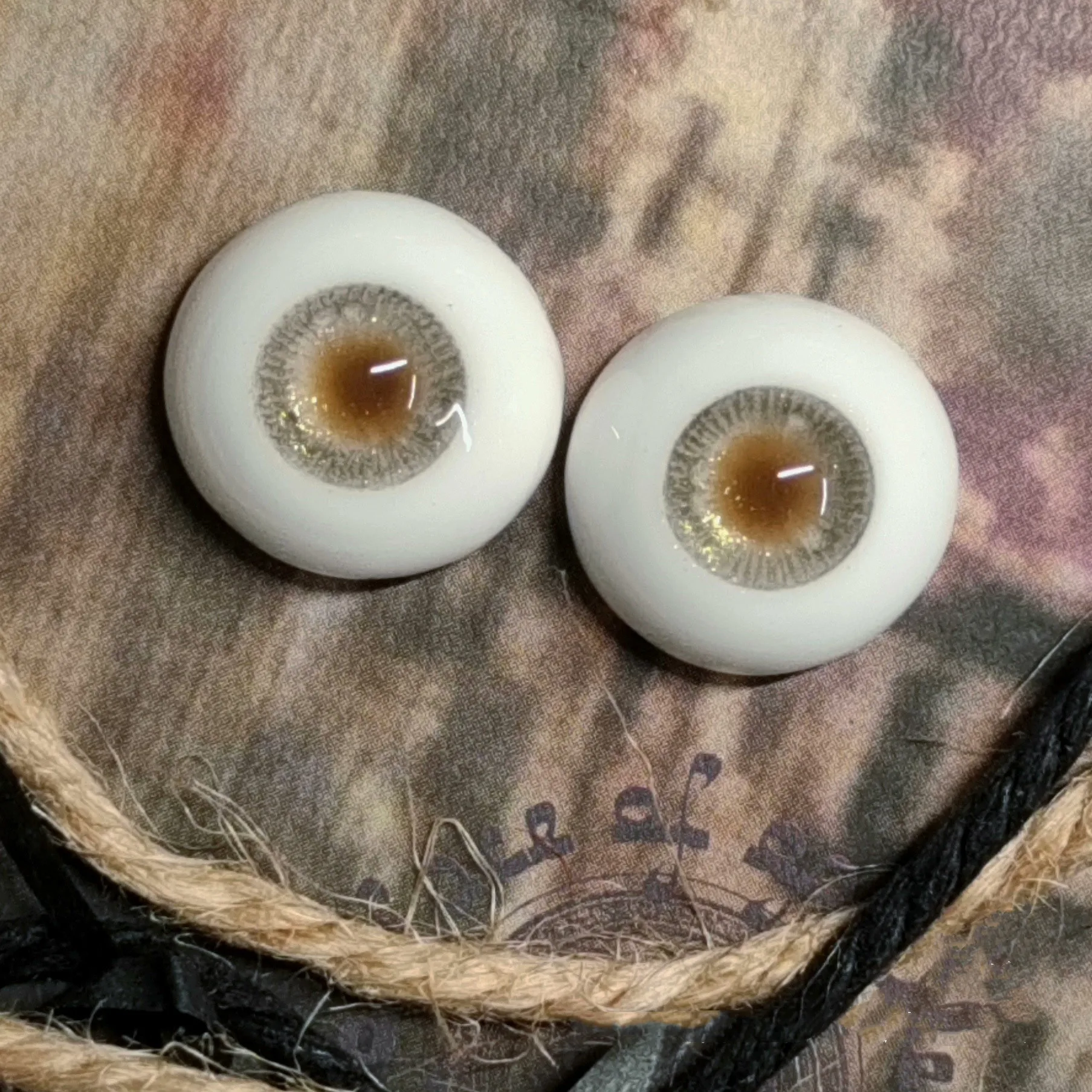 

14mm BJD Doll Craft Eye "Chestnut Dance " Safety Plaster Eyeball 1 Pair