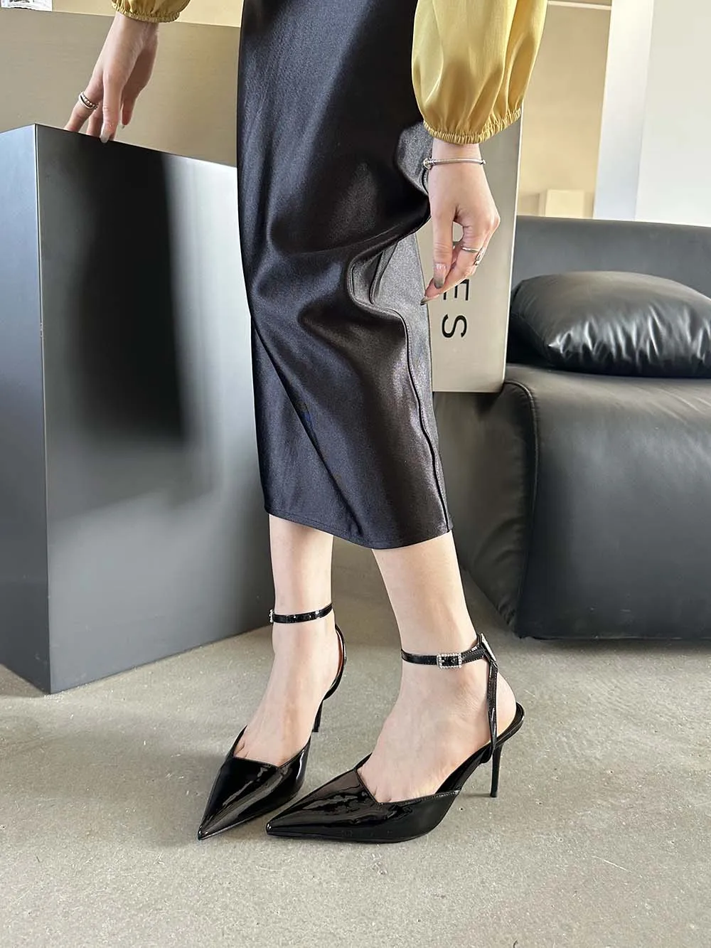 Silver Gold Black Women Sandals Pointed Toe Summer Dress Shoes Thin High Heels Party Pumps Ankle Strap Mules Shoes Size 35-39