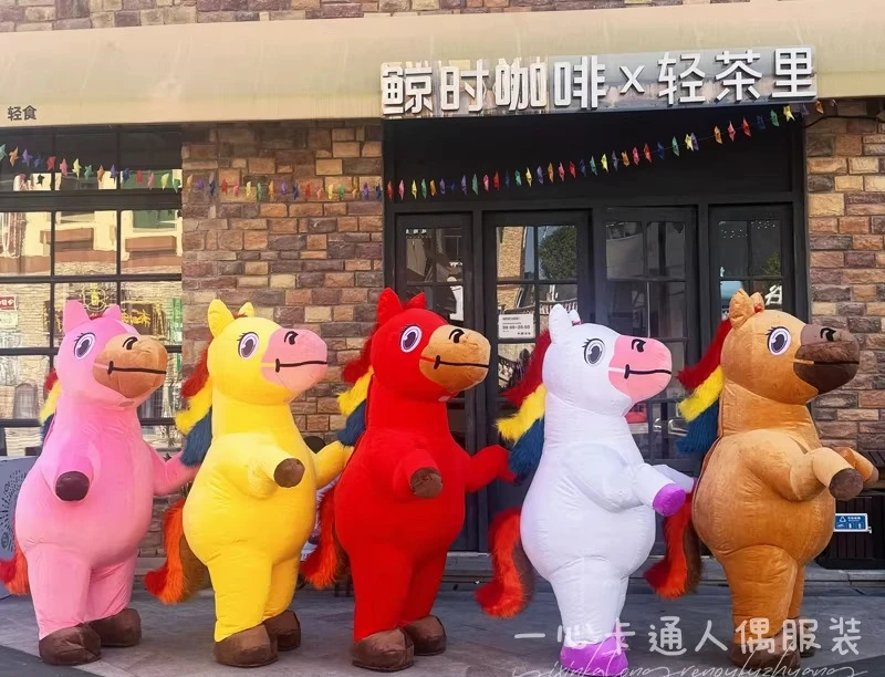 

Надувные костюмы талисмана мультяшной лошади на год лошади, новогодний реквизит для ежегодного вечеринки