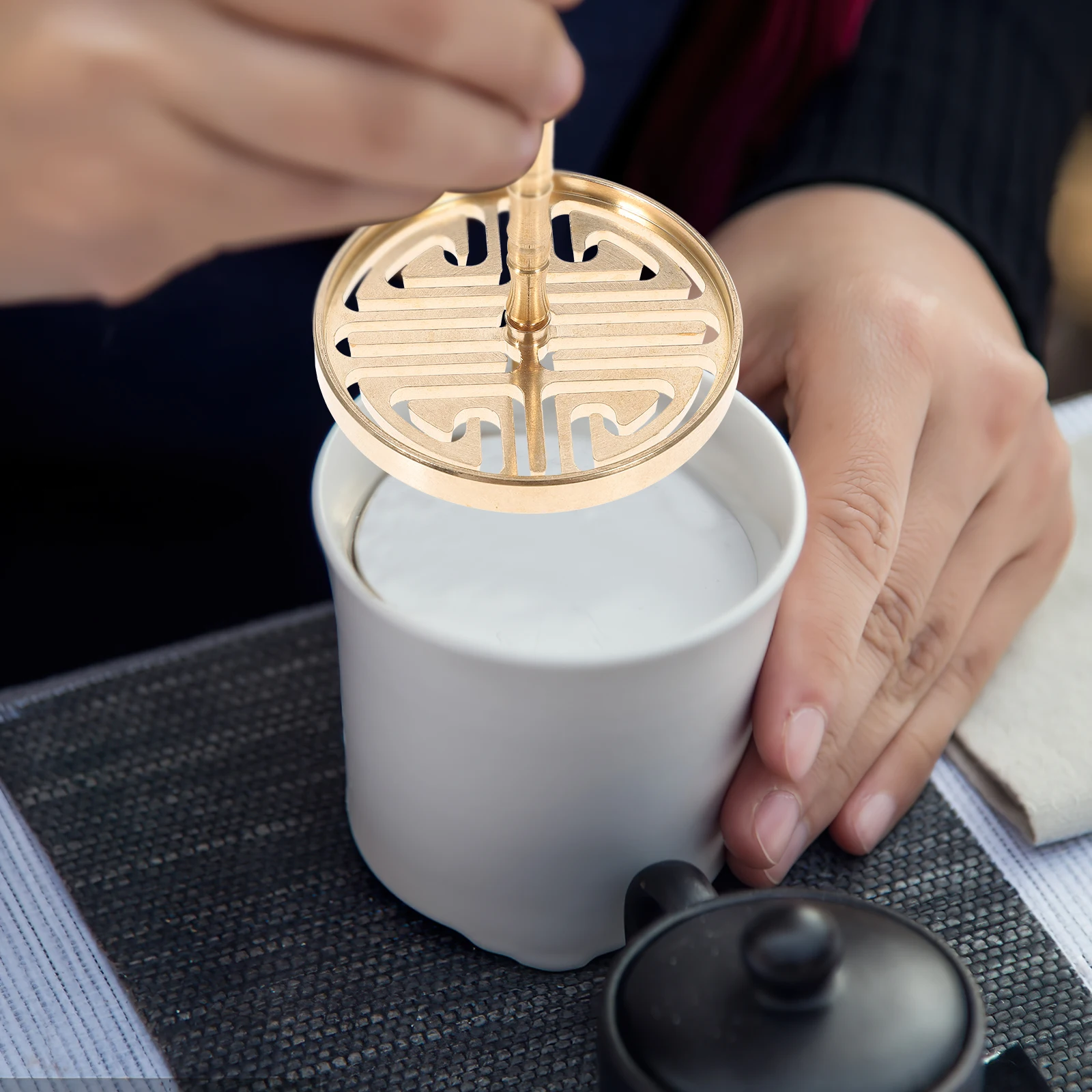 

Incense Ash Press Mold Tool Copper Censer Supply Golden 60 Exquisite Presser Home Office Temple Bar Yoga Room Birthday Party