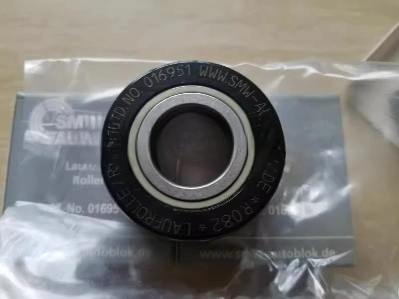 

ID-NO.016951 Original German SMW-AUTOBLOK Self centering Center Frame Roller Bearing