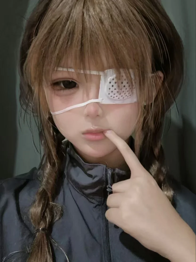 White Lolita Gothic Eye Mask Cosplay Halloween Costume Party Accessory Anime Fans Masquerade Carnival Fancy Dress Role Play
