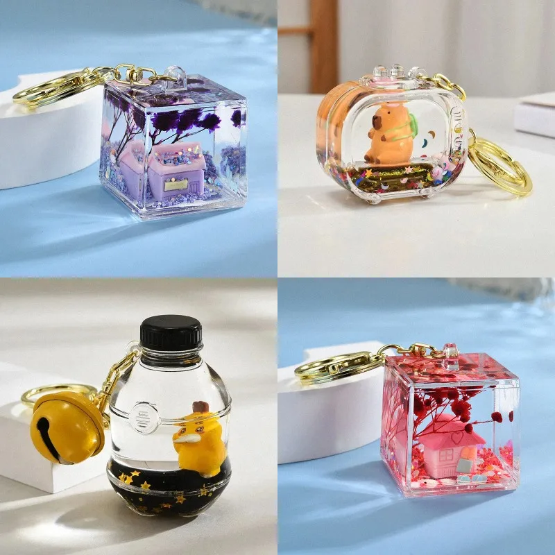 Capybara Quicksand Keychain with Oil Filled Transparent Animal Pendant and Colorful Glitter Stars for Girls Backpack Bag Car Key