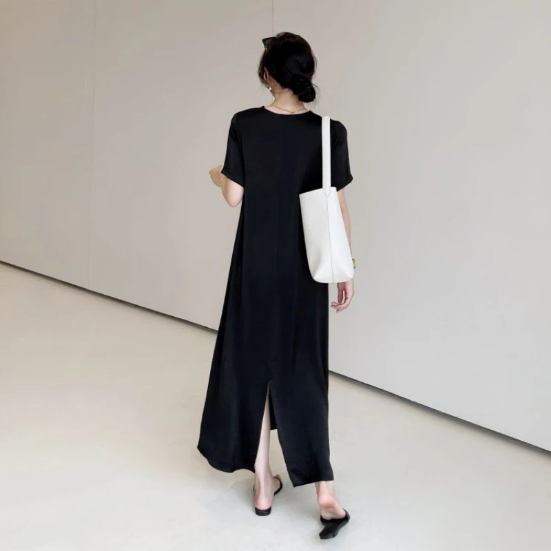 ใหม่ 2025 ฤดูร้อนหลวมผู้หญิง PLUS ขนาดซาตินสีดํา V คอ Lady Vestidos แขนสั้นหญิงเสื้อยืดชุด Robe KE6655