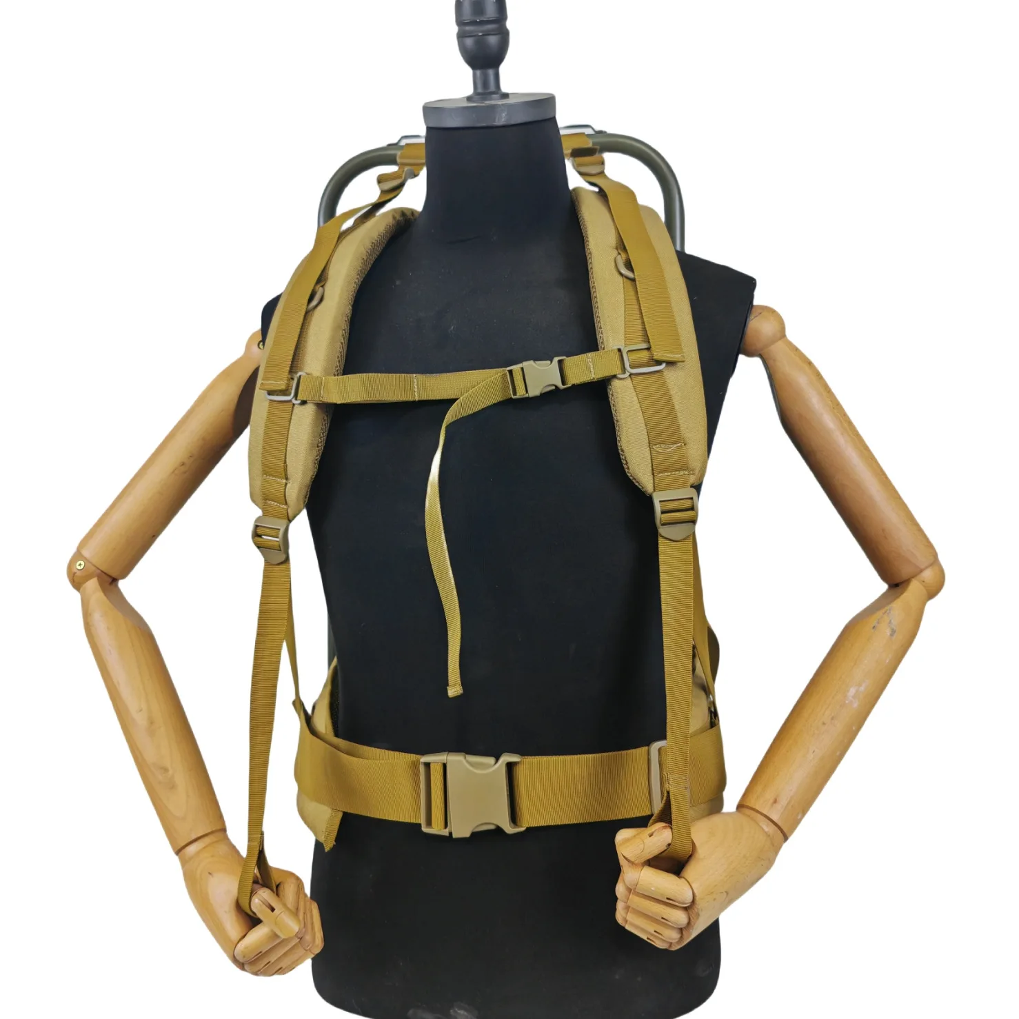 18 inch laptop brown backpack Luka 15 in Chocolate Color:PARACHUTE BEIGE Shop: Lumbar Accessories and the skin may Spinning Combo Sick Stick