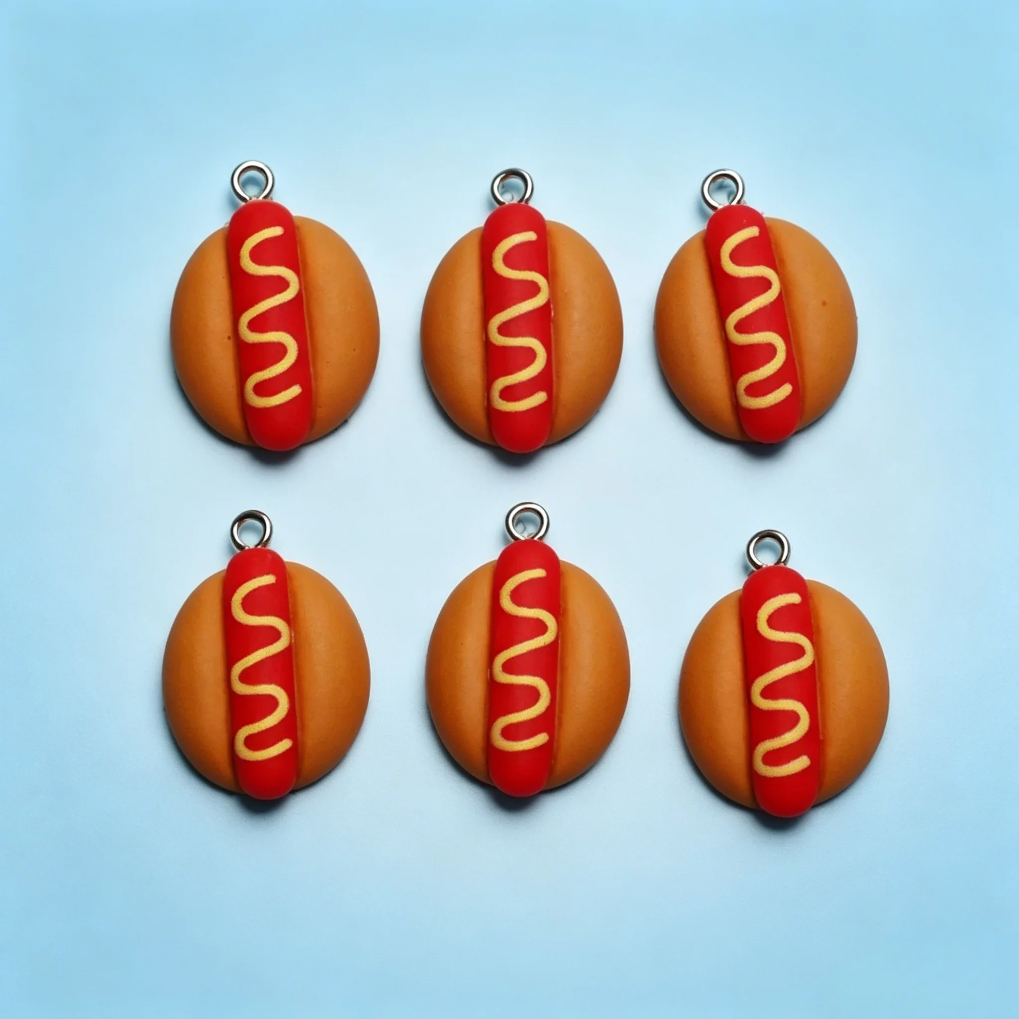 10 piezas de dijes de resina con forma de hot dog simulado, mini colgantes de comida para la fabricación de pendientes, collares, llaveros y joyería hechos a mano