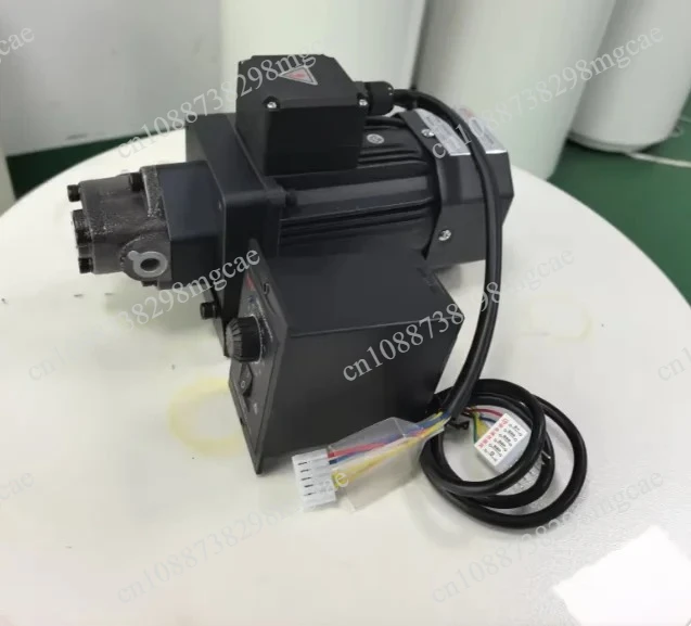 High-Efficiency ROP10A Gear Pump for Lubricating Oil, Small Electric Pump 90W Brushless Motor with Gearbox for Oil Transfer
