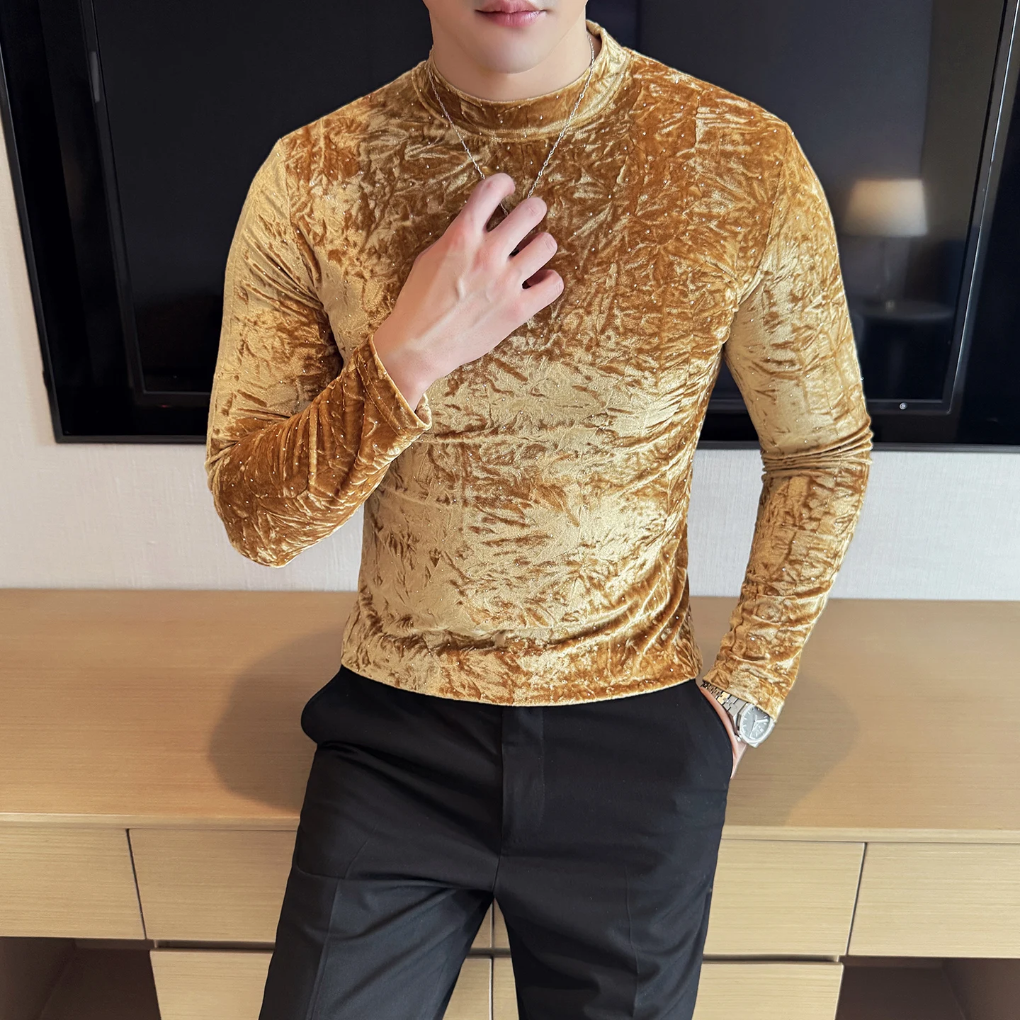 

Winter Luxury Velvet Rhinestone Semi High Neck T-shirt Men Fashion Slim Men's Long Sleeved Casual Base Shirt Business Tshirts
