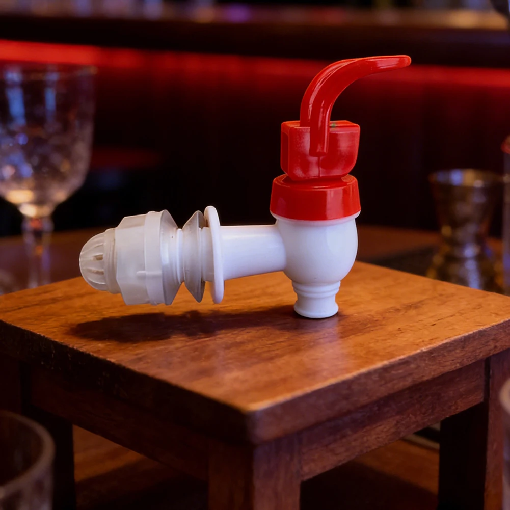 17mm Threaded Plastic Dispenser Faucet Compatible with Wine Bottles and Water Tanks for Home Kitchen and Portable Beverage Use