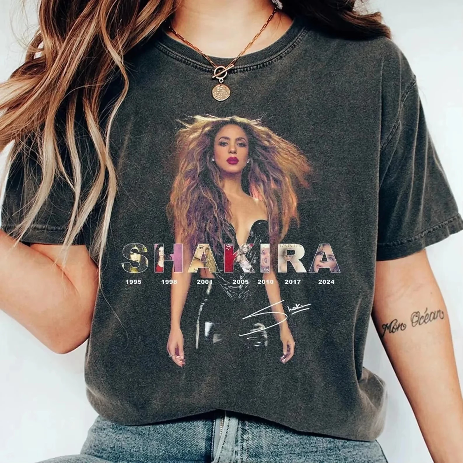 2026 Shakira World Tour Beliebtes T-Shirt für Männer und Frauen, Unisex, Oversized, O-Ausschnitt, Baumwolle, Streetwear, Y2k, Kurzarm, Mode-T-Shirt für Fans – Detail 8