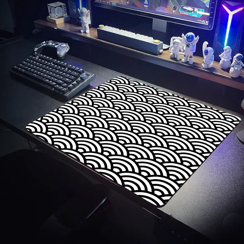 

Lines black and white abstract mouse pad Creative game keyboard pad Office desk mat Computer desk mat non-slip waterproof lock