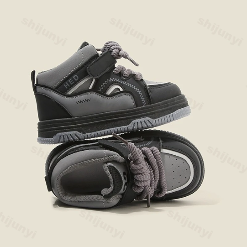 

Children's Sneakers 2025 Spring Autumn New Boys' High Top Casual Board Shoes Soft Sole Fashion Cross Tied Girls' Running Shoes