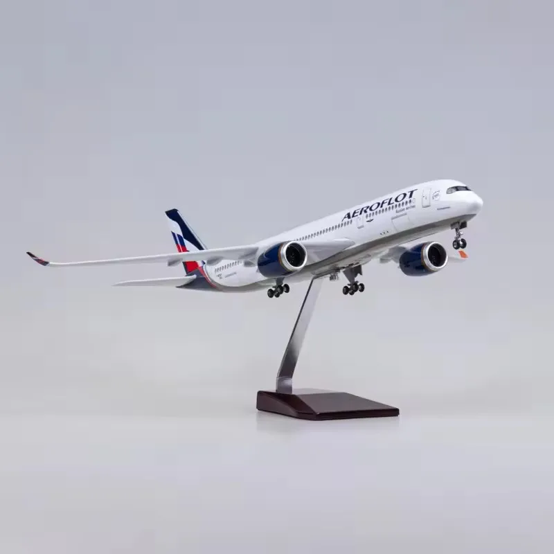 2025 New 47CM 1/142 Scale Airplane Airbus A350 Aeroflot Russian Airlines Model W Light Wheel Resin Plane Collection Display Toys