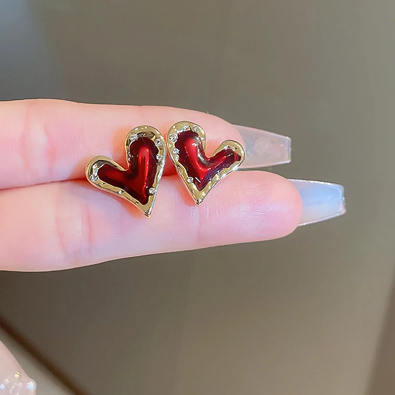 Red Enamel Metal Heart Earrings For Women Cute Post Designer Fashion Classic Jewelry Girls\' Gifts Party Accessories C1244