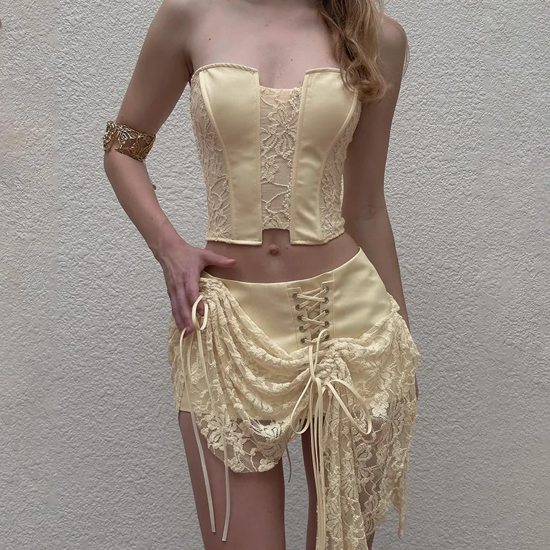 

Women Sexy Lace Patchwork 2 Piece Set Fashion Strapless Backless Tank Crop Tops + Lace-up Ribbons Mini Skirts Fashion Suits