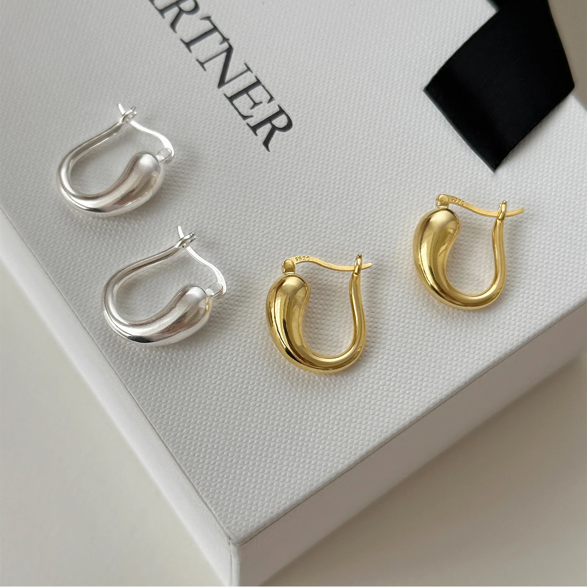925 Sterling Silver hoop Earrings Simple Temperament Exquisite Hot Semale Sexy Jewelry Gift
