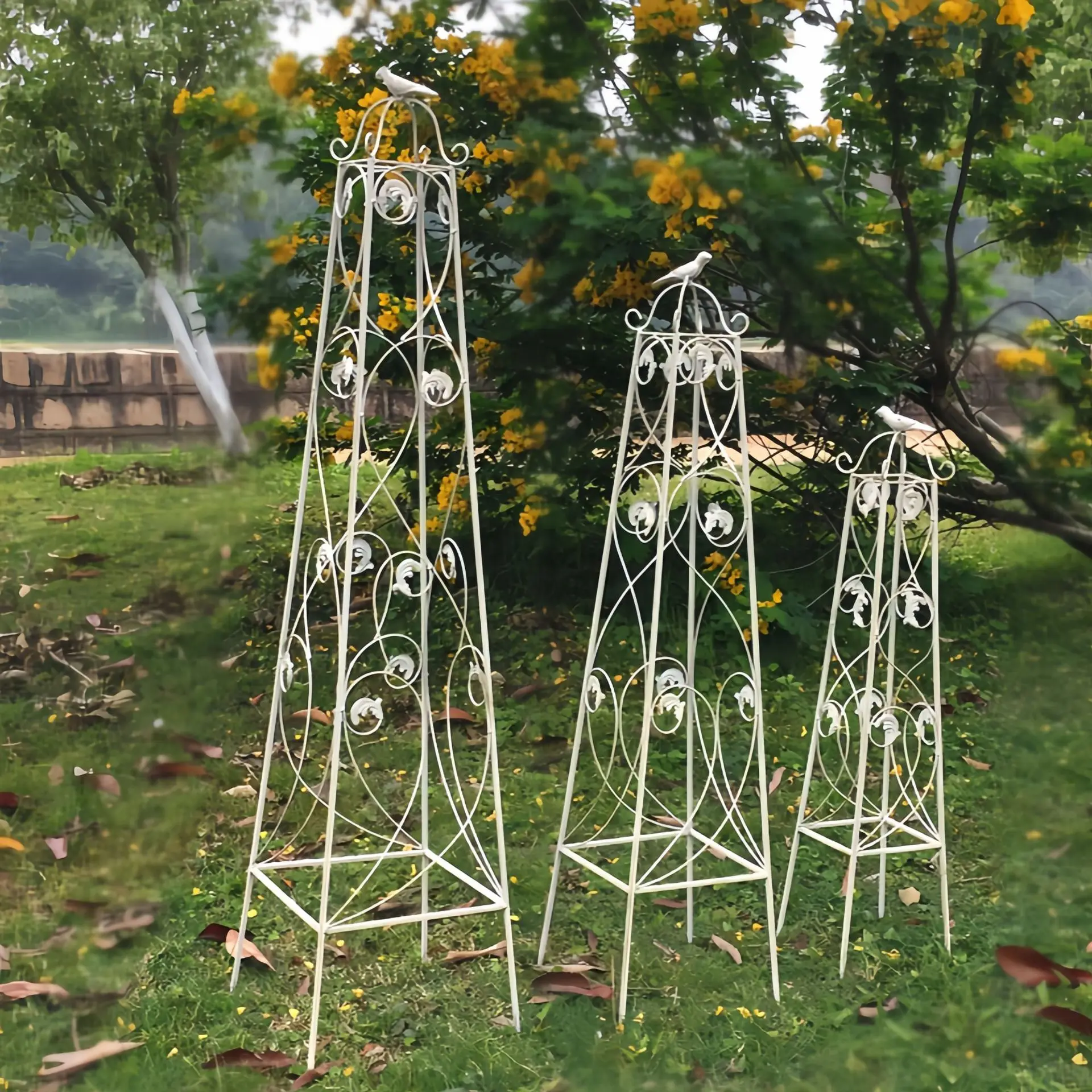 European gardening potted plant flower stand wrought iron bracket flower pot stand garden balcony clematis vertical climbing vin