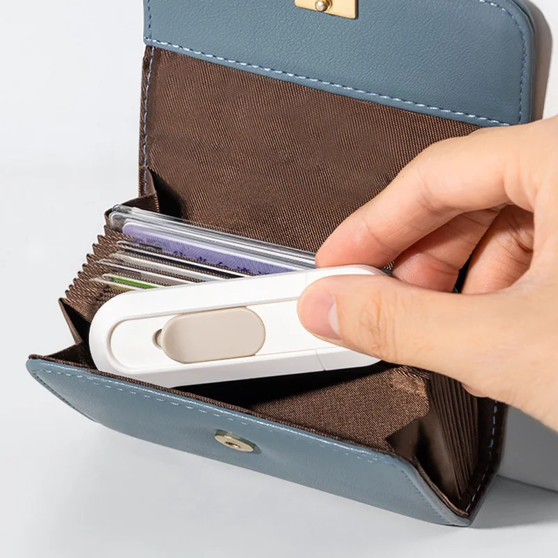 1 ชิ้นแบบพกพา Mini เครื่องตัดกระดาษคุณภาพงานศิลปะมีดอัตโนมัติ Rebound กล่องเปิดเครื่องตัดกระเป๋าสําหรับอุปกรณ์สํานักงานโรงเรียน