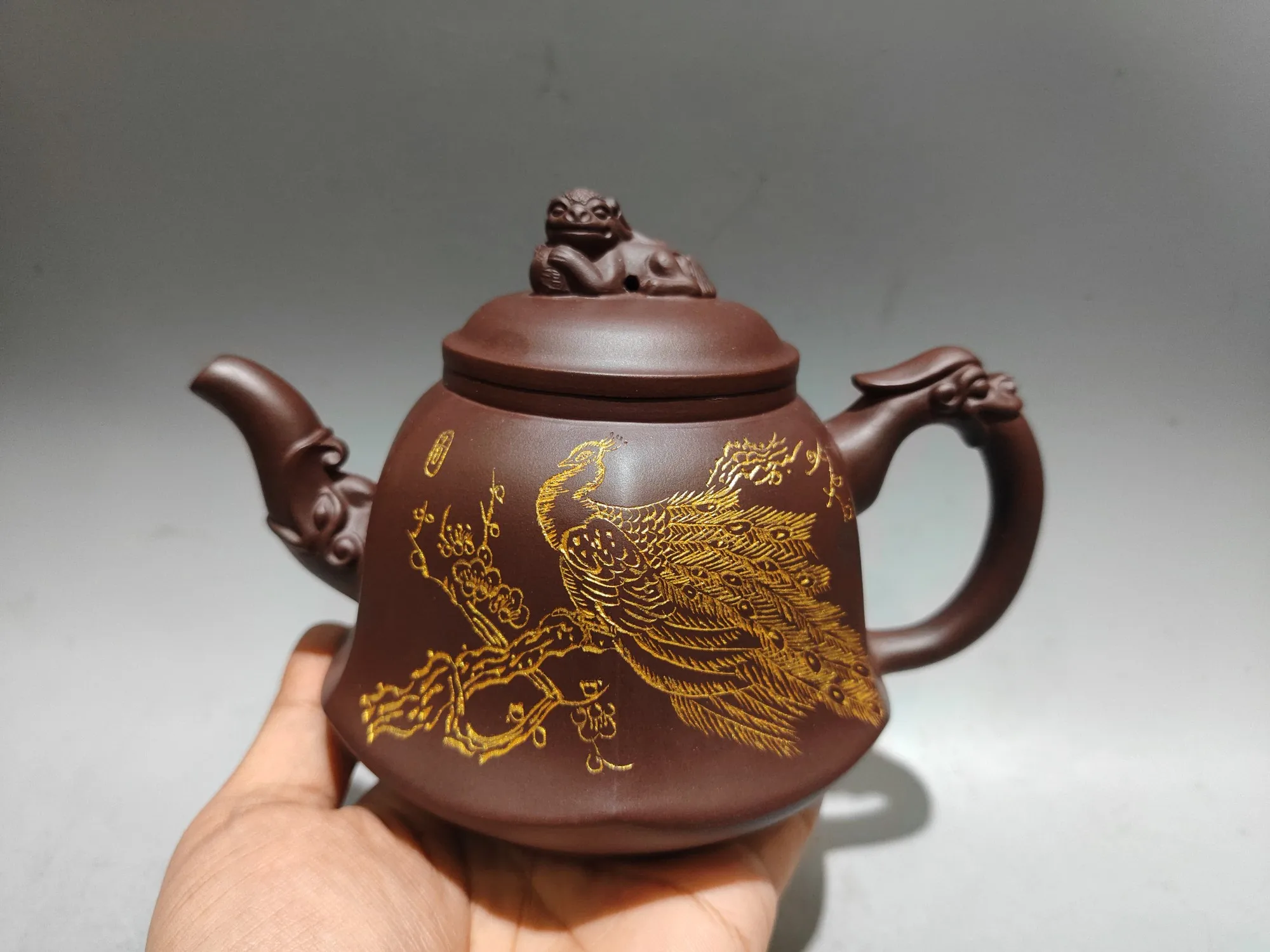 Purple Clay Pot Outline in gold Lion statue cover Phoenix pattern Blessing Pot Teapot Kettle Flagon Gather fortune Ornaments