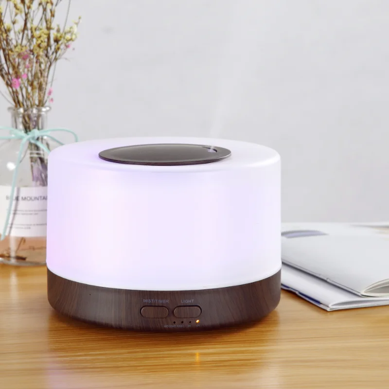 موزع ومرطب للزيوت العطرية والحبوب الخشبية سعة 16.91 أونصة مع تقنية Soundwave، يعمل بمنفذ USB، وجهاز تحكم عن بعد، ومؤقت، وإضاءة ليلية، وملء علوي