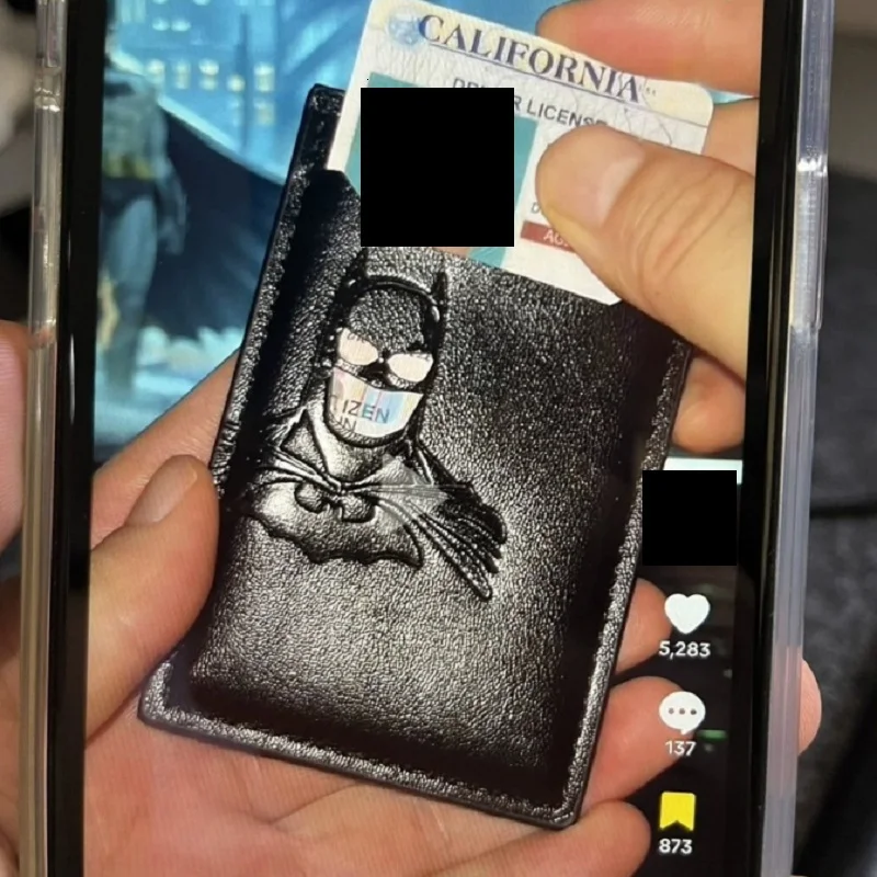 Cartera de cuero con máscara de murciélago, tarjetero de identificación, regalo de cumpleaños creativo, bolsa de almacenamiento de tarjetas de identificación divertida, almacenamiento de tarjetas de escritorio, libro, soporte para tarjetas de héroe