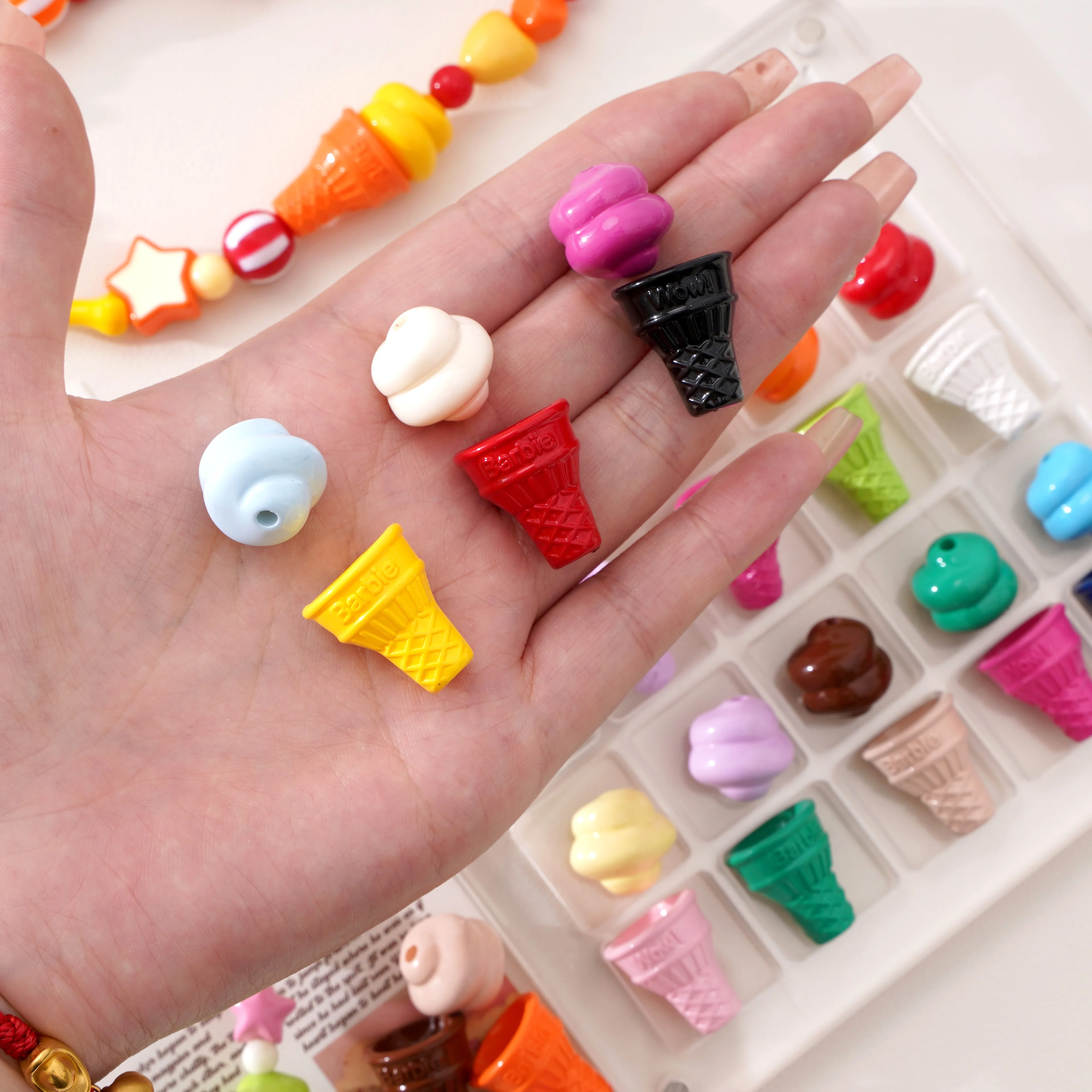 2 قطعة الخرز الخبز الطلاء الآيس كريم الملونة الحلوى الديكور فاصل فضفاض الخرز الكرة لصنع المجوهرات DIY بها بنفسك المفاتيح اكسسوارات