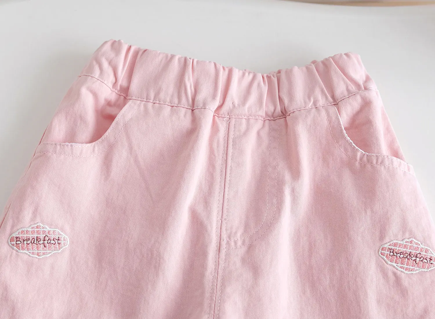 2026 Neue Frühlings-Kollektion: Koreanischer Stil Mädchenhose mit Stickerei, Gerades Bein, Lässige Alltagshose für Kleinkinder – Detail 10