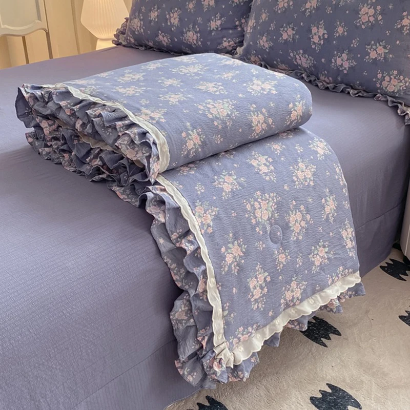 New Korean Style Ruffled Summer Quilt Lightweight Air Condition Comforter Print Quilted Blanket Bedspreads