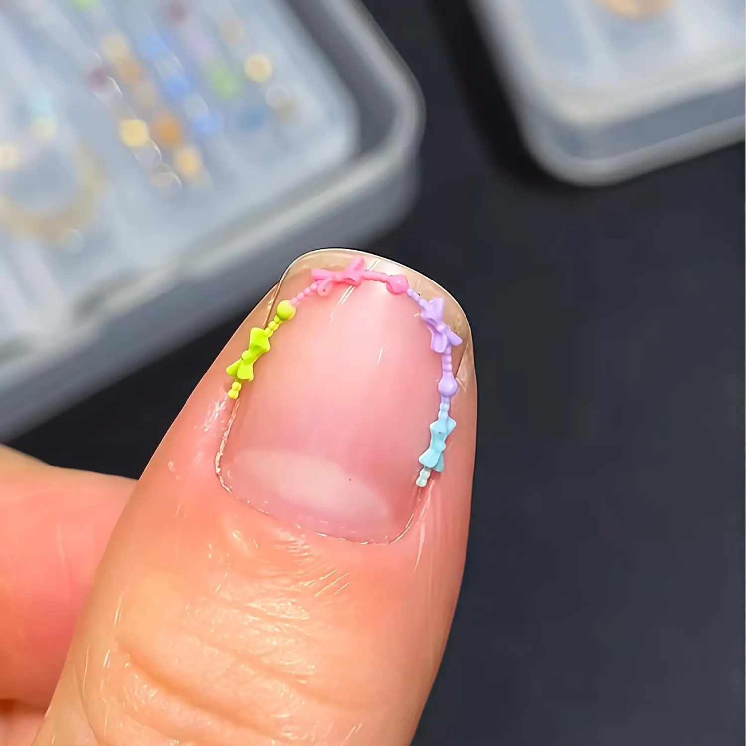 Collana di perline 3D Stampo per nail art in gel Stampi per catene in resina per accessori Forniture Strumenti per perline in silicone Stile unghie carino