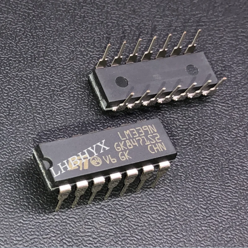 LM339N LM339 LOWPOWER QUAD VOLTAGE COMPARATORS DIP-14 New Original 5PCS