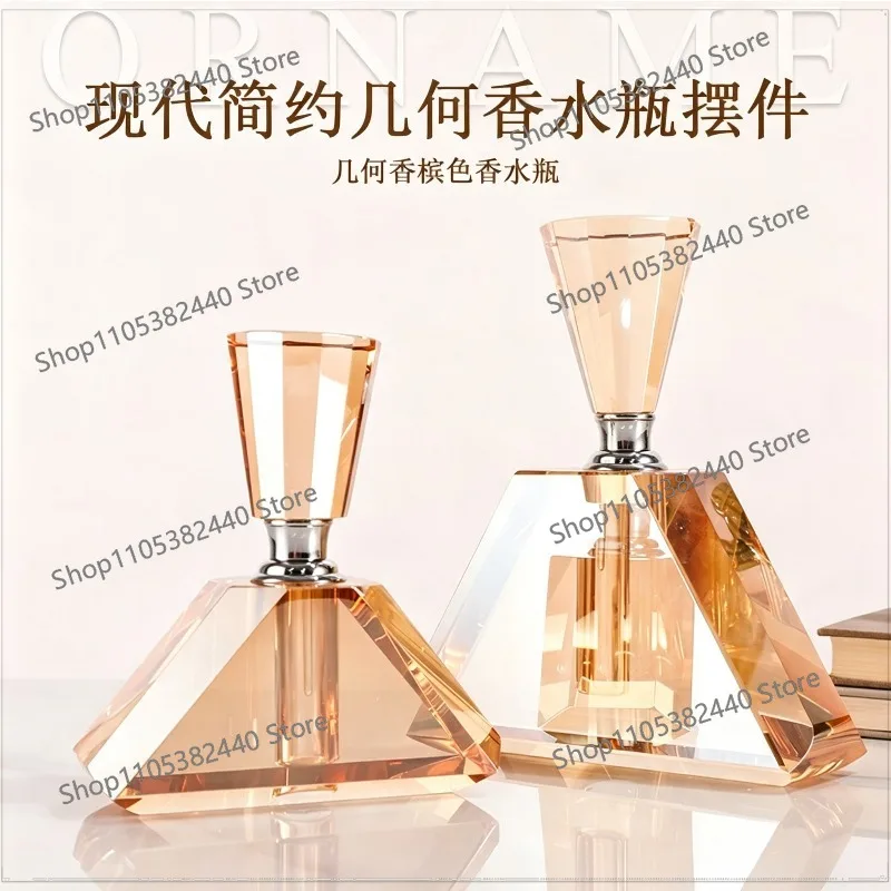 Modern Geometric Triangle Perfume Bottle Decor, Champagne Crystal Glass Ornament for Home Showroom, Wine Cabinet Decoration