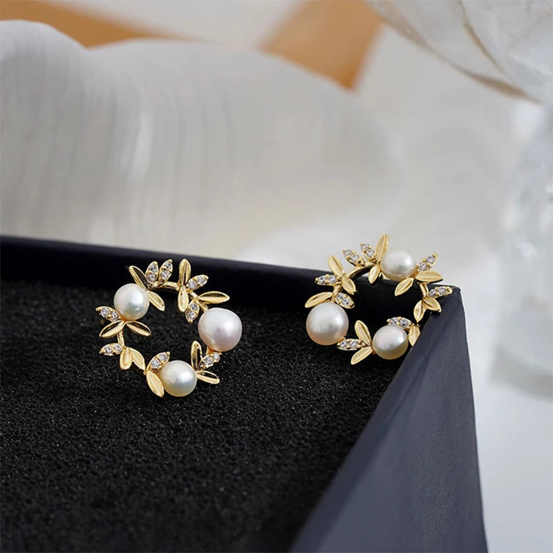 5mm Freshwater Pearl Wreath Design Stud Earrings gold Plated Small and Delicate Ladies Daily Accessory