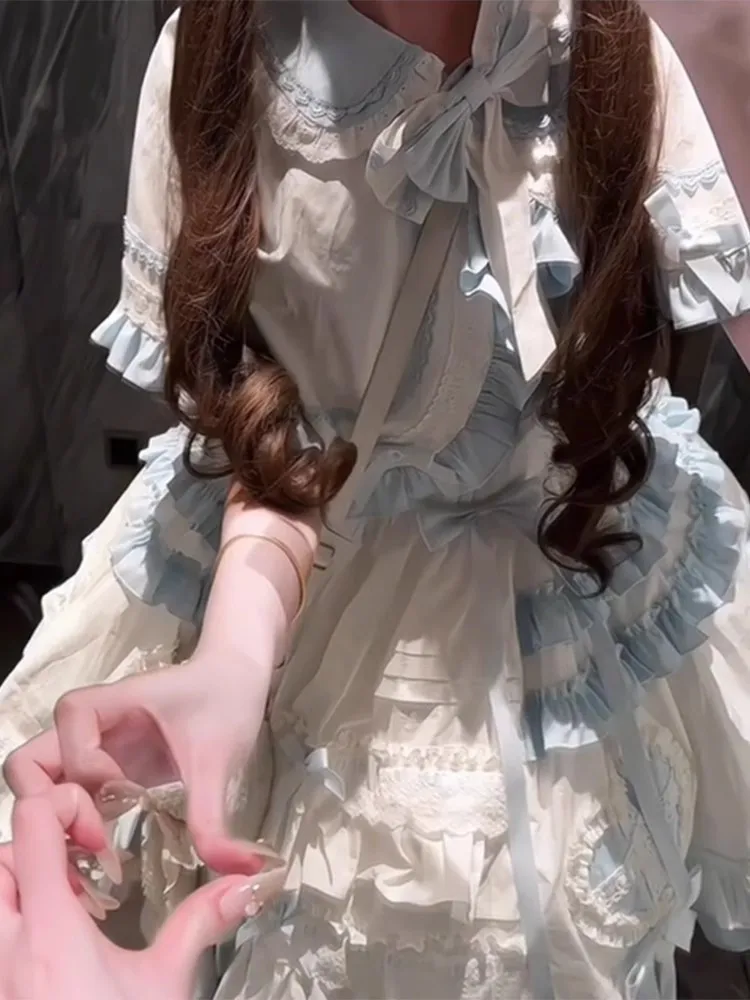 Abito a mantella blu e bianco a forma di cuore per matrimonio, compleanno in arrivo