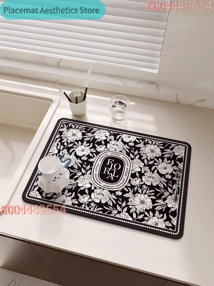 Blumenmuster Geschirr-Abtropfmatte Superabsorbierende Kaffee-Abtropfunterlage Geschirr-Abtropfmatte Schnelltrocknende Küchenmatte Tischset