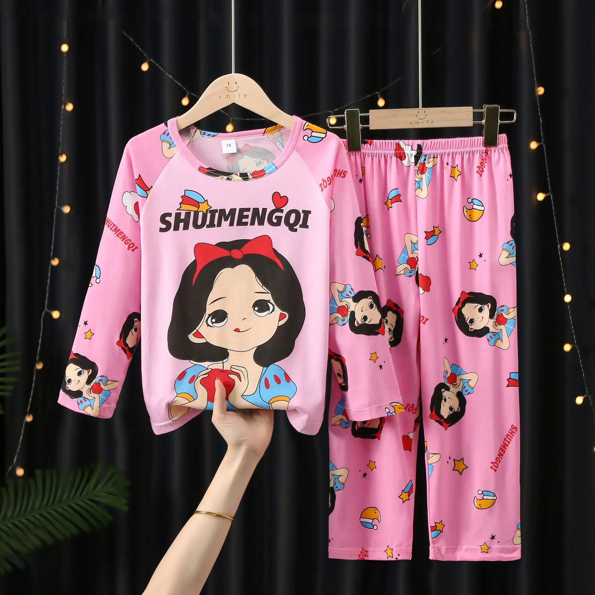 Classic Disney Children Pajama Sets Soft Breathable Comfortable Nightwear Set Vibrant Colors Trendy Indoor Clothes Autumn Winter