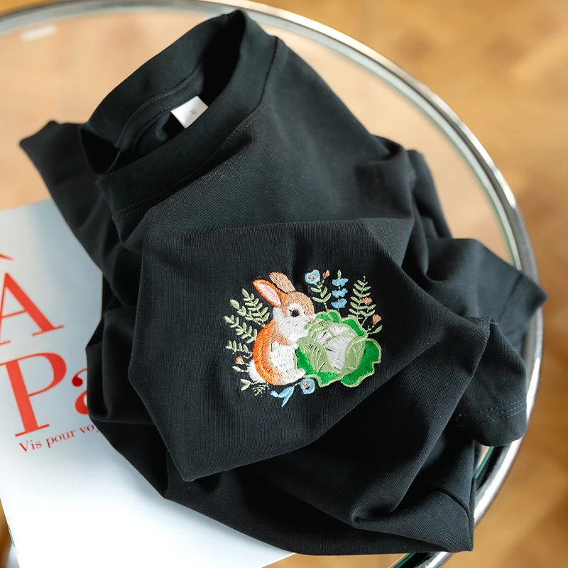 لطيف أرنب التطريز فضفاض المرأة تي شيرت 2025 جديد الربيع الصيف س الرقبة قصيرة الأكمام 100% القطن شيك بلايز عادية و تيز S-3XL