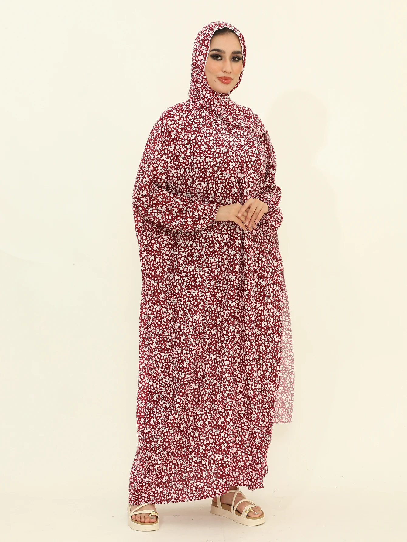 

Мусульманская молитва Рамадана для женщин с длинными рукавами и цветочным принтом 2024 Дубай Турция Ближний Восток Femme Свободный халат Африканские абайи Платье-платок