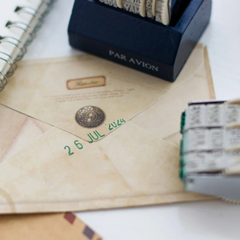 Carimbo de data universal de madeira vintage