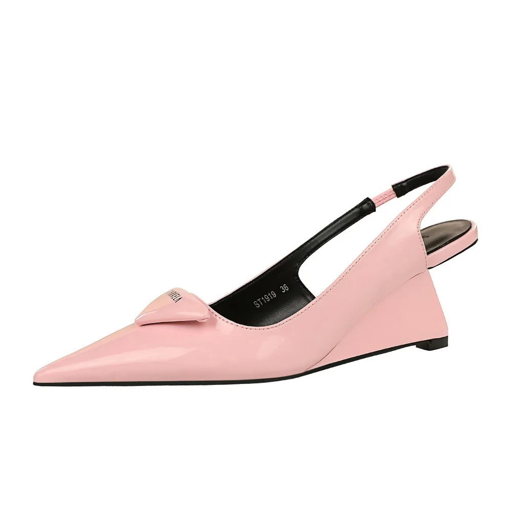 

Fashion Korean Lacquer Skin Shallow Mouth Pointed Hollow Back Strap Heel Slope Singles Women's High Heels Shoes туфли женские