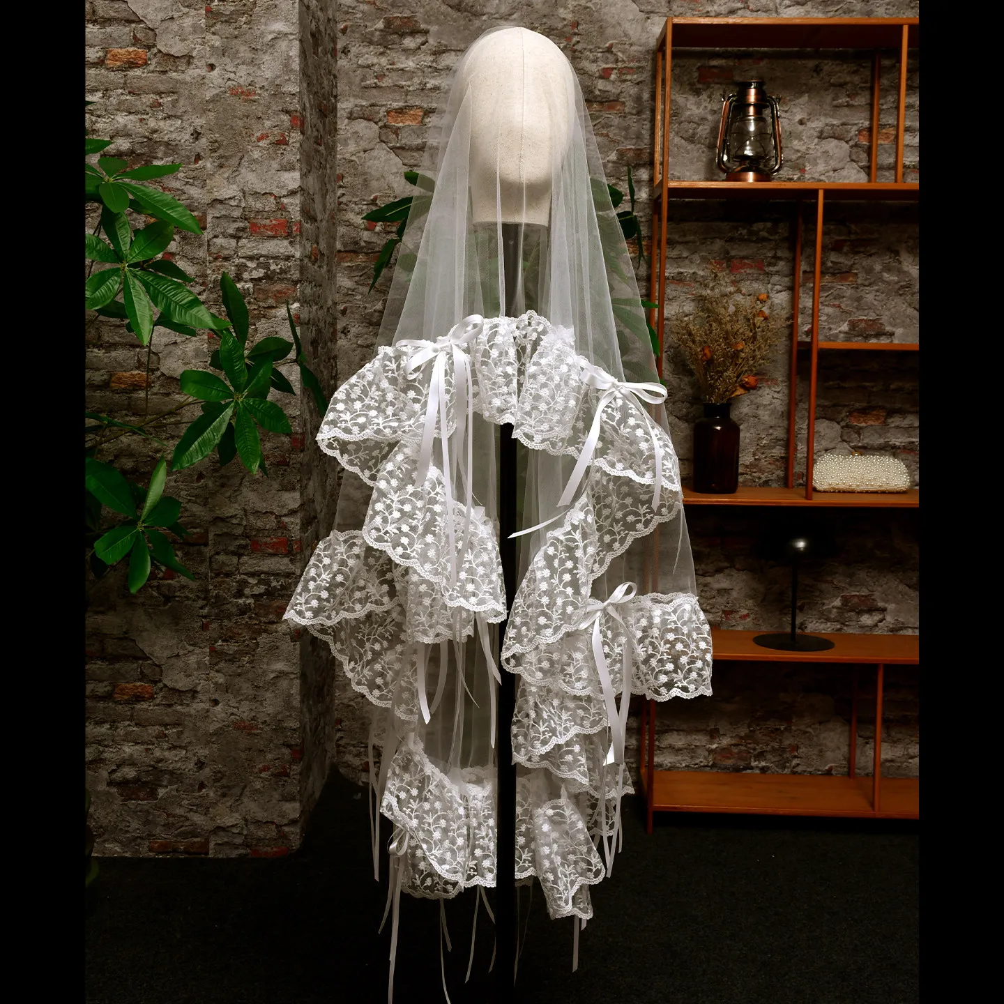 2026 Vintage Ruffled Lace Mantilla Bridal Veil With Bowknot Floral Embroidery Tulle Wedding Veil Bride Headwear