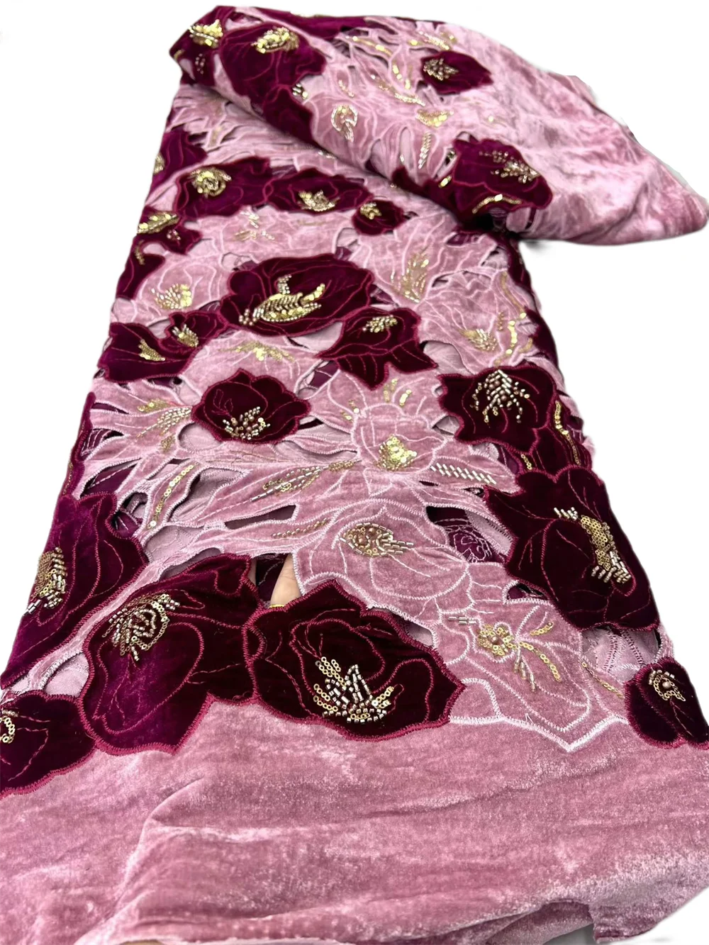 Zwart-witte, luxe, elegante, handgemaakte kant met kralen, tule, fluweel, Nigeriaanse en Franse stijl, met pailletten en borduursels, geschikt voor bruidsmode.