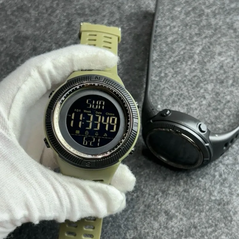 남성용 아웃도어 패션 스포츠 시계 방수 LED 다기능 시계 남성 생일, 크리스마스 선물로 적합